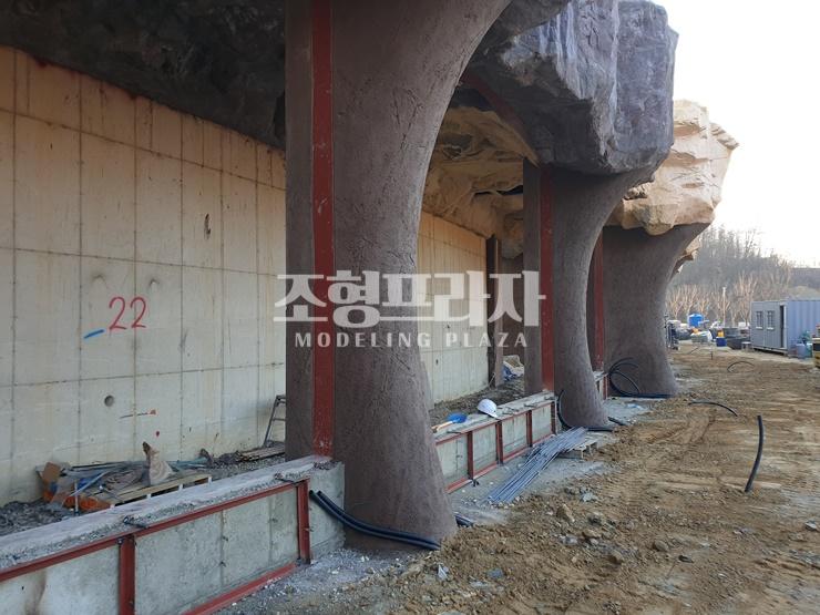 1890111090_3leRbXUc_a6b16054614b02e716fa62dadd364e23d6d5da71.jpg 이미지크게보기