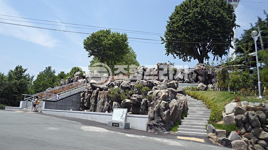 2000769928_5iq0Eu4v_5464e3d160361d1baa170654fef03c5e69216a45.jpg 이미지크게보기