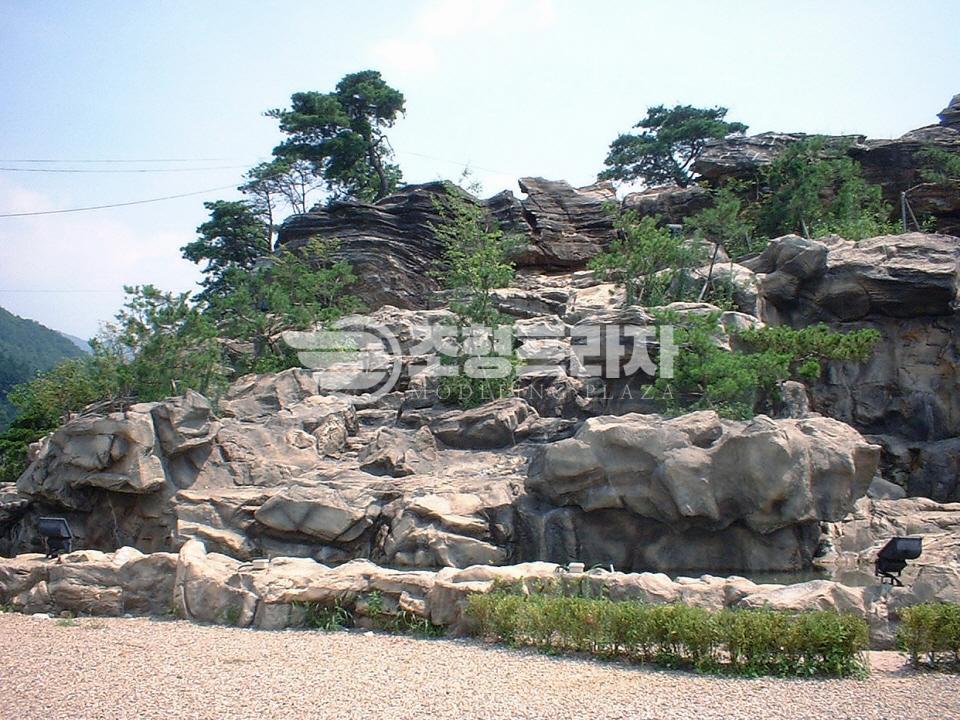 2000769928_STEQxtRX_44e430861970d432d34f3eca917cca837be75d71.jpg 이미지크게보기