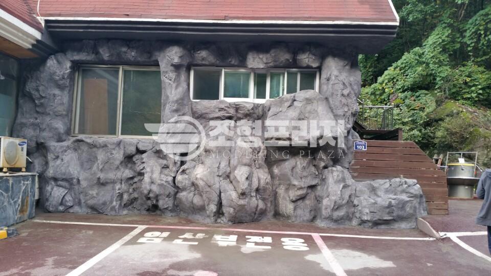 2000769928_UmO5t8se_ad125afd6538f681e69e5cbb8177778f356bb3cb.jpg 이미지크게보기