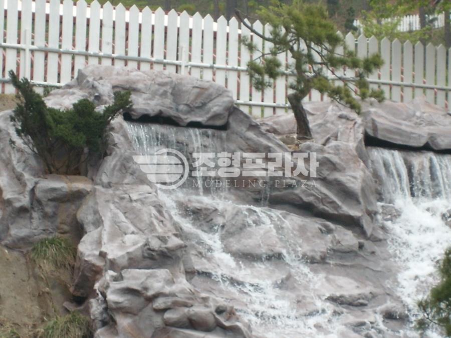 3529484341_gA2hCb9L_9a6c467eb19f2b2ccaf18b7debbe22f39a5bb734.JPG 이미지크게보기