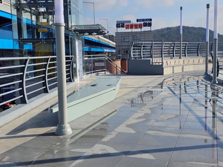 2849234975_kXTnHoMP_d042ae2543476b4a58bf0036745da64c3e0844c0.jpg 이미지크게보기