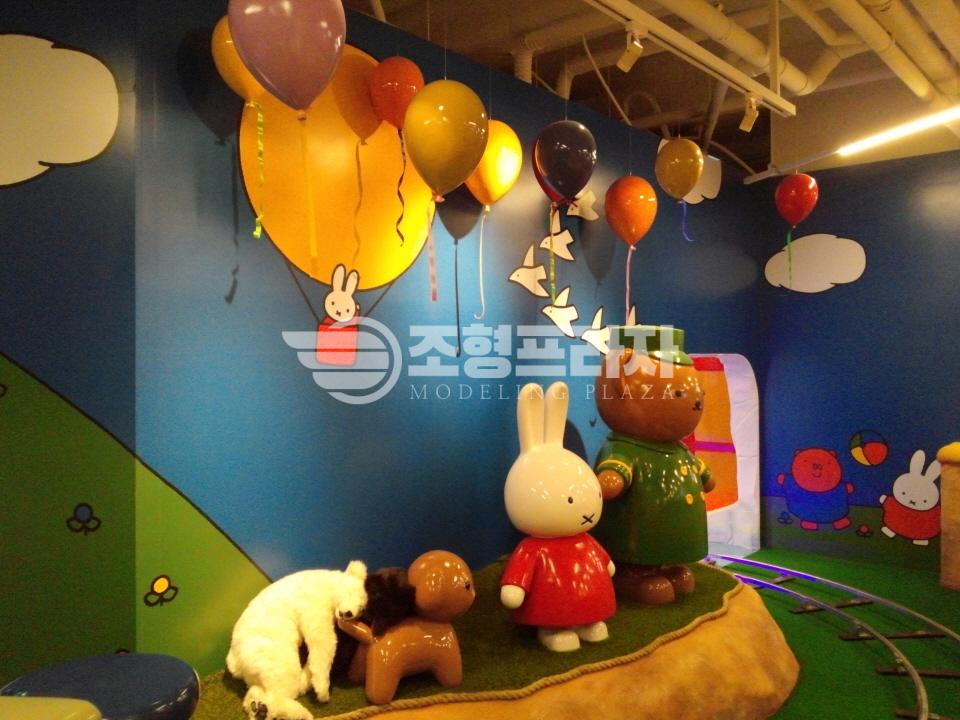 2000769928_8R1CEHTs_8806674f7047acb241bb8abf19e7e0f00c782028.jpg 이미지크게보기