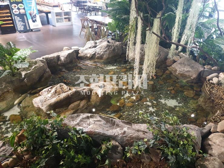 1890111090_AbtZOBRL_c5aa2dba063187dec8731b60d057c7fdf5ede5d7.jpg 이미지크게보기